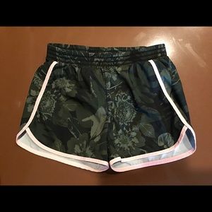Old Navy Girls Active Shorts